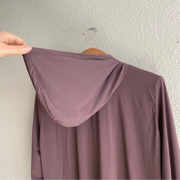 Maaji Hooded Long Sleeve Swim Top - Picture 9 of 14